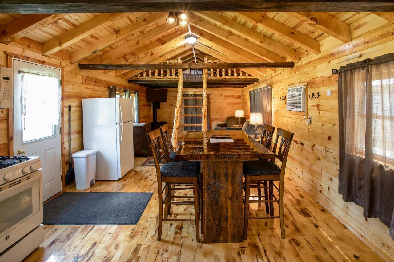 Big River Escape Riverside Cabins Buffalo City Exterior foto